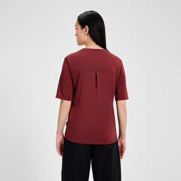 Women's Coneflower Short Sleeves Tee - Red